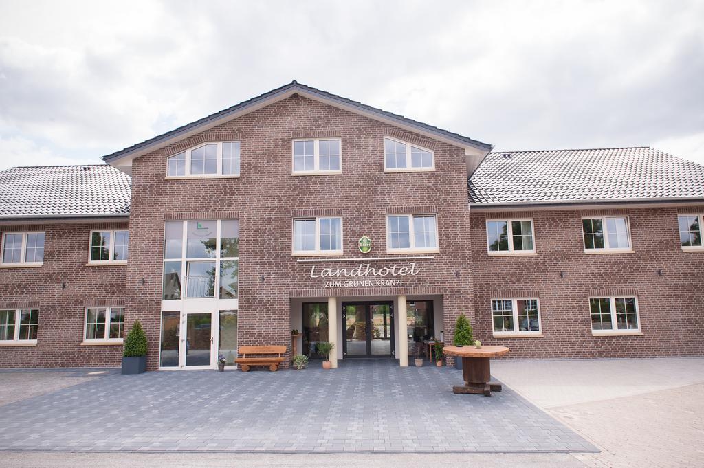 Landhotel Zum Gruenen Kranze Espelkamp-Mittwald Exterior photo